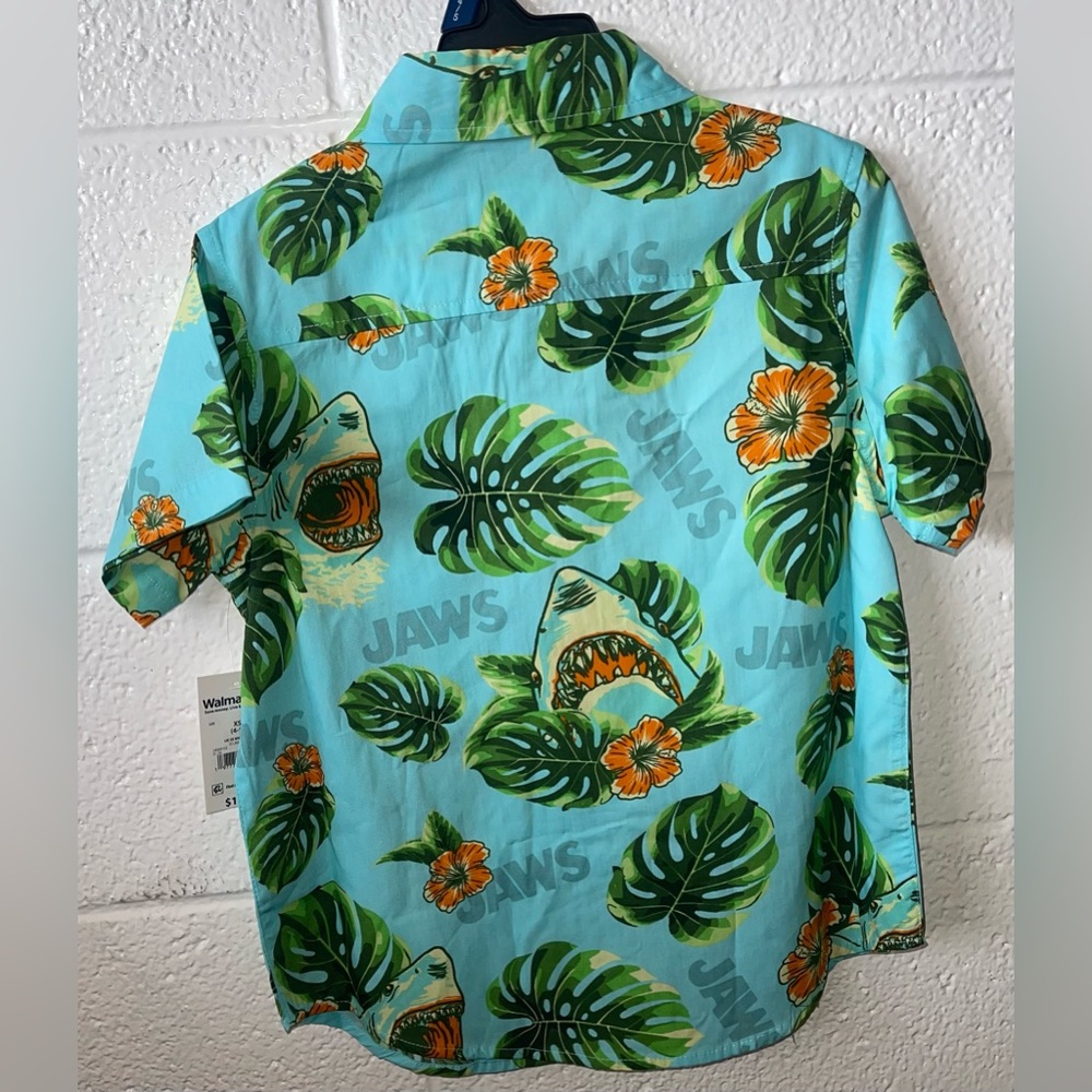 Jaws Tropics, Graphic Boys Button Up Short Sleeve Shirt - Picture 5 of 5